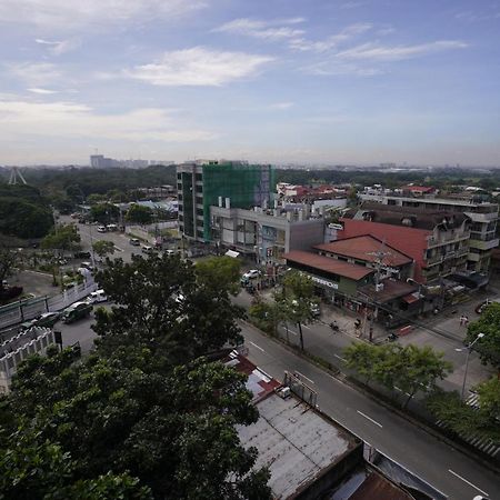 Espacio Hotel Taguig Esterno foto